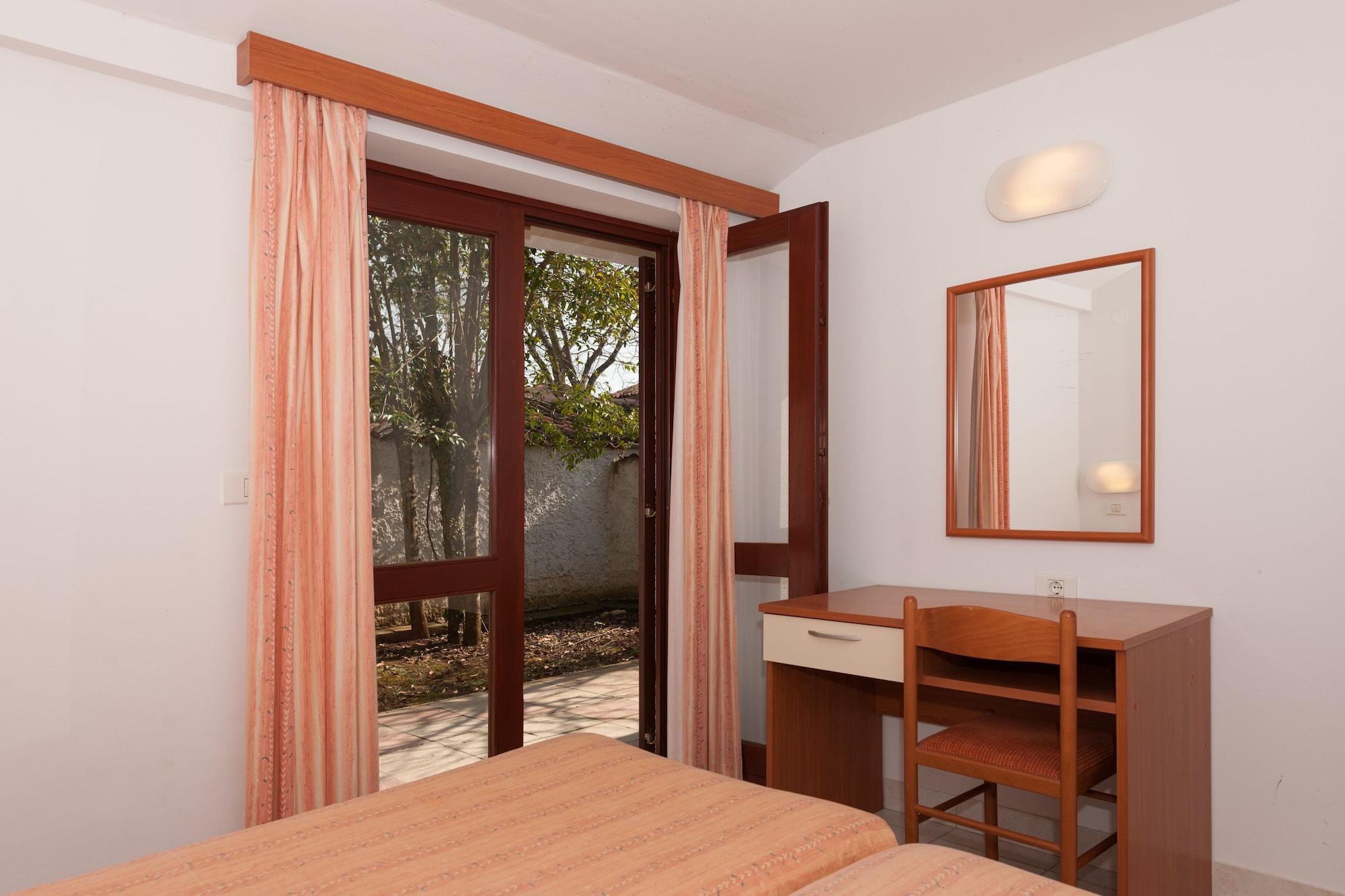 Villas Rubin Apartments 로비니 외부 사진